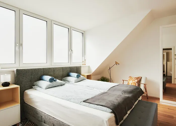 New Spacious Ultra-modern In Westbahnhof