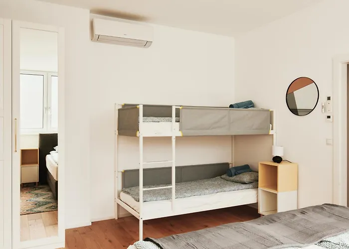 Apartment New Spacious Ultra-modern In Westbahnhof Wien